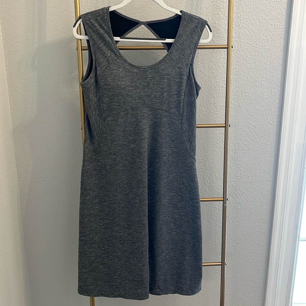 PrAna Calico Heather gray stretch jersey slimming casual dress medium